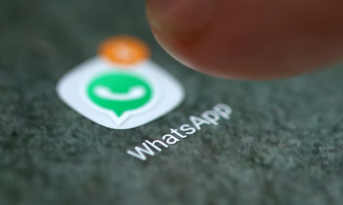 Geral | WhatsApp anuncia atualização com restrições para o Brasil